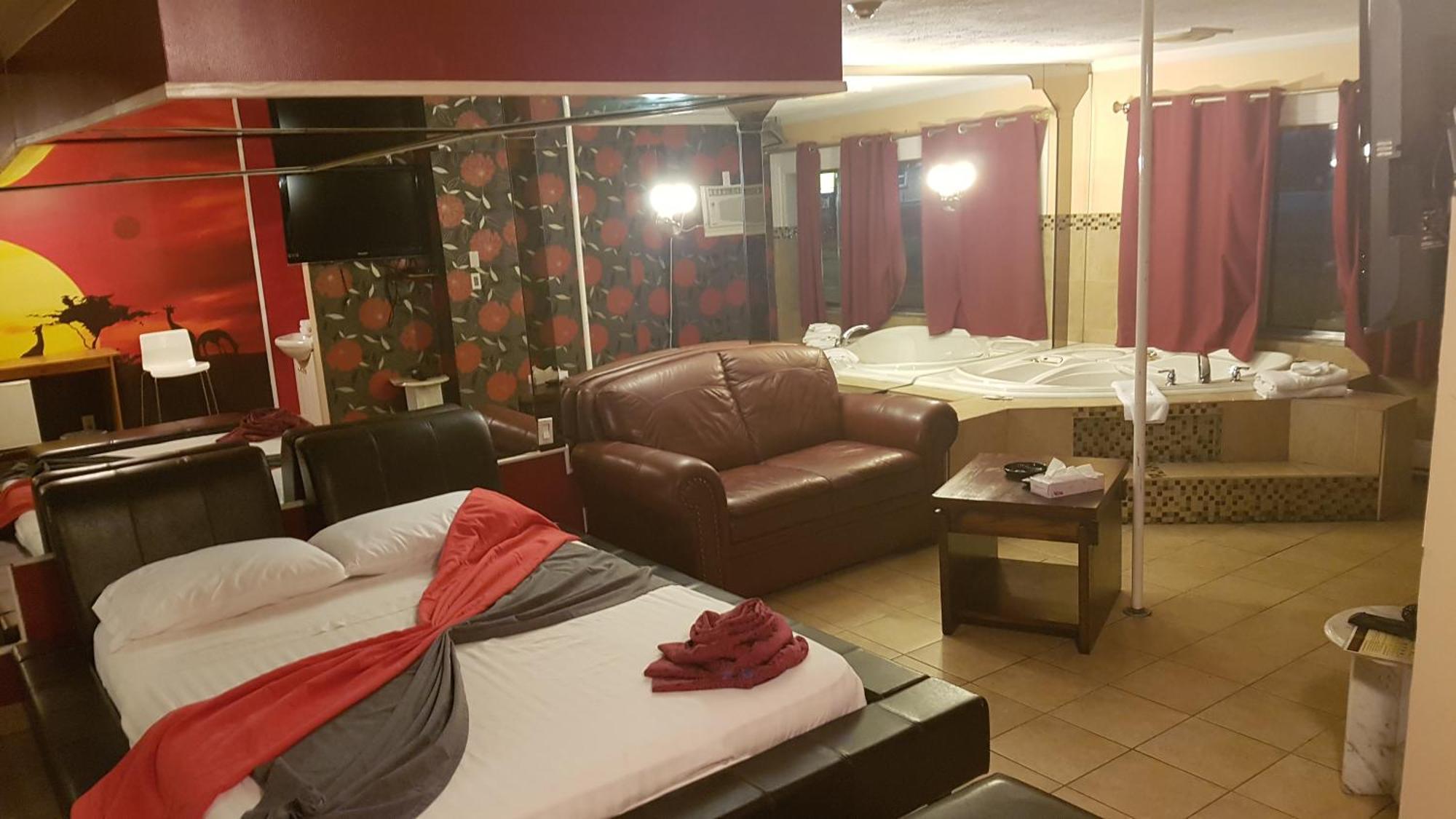 Chomedey Inn Laval Esterno foto