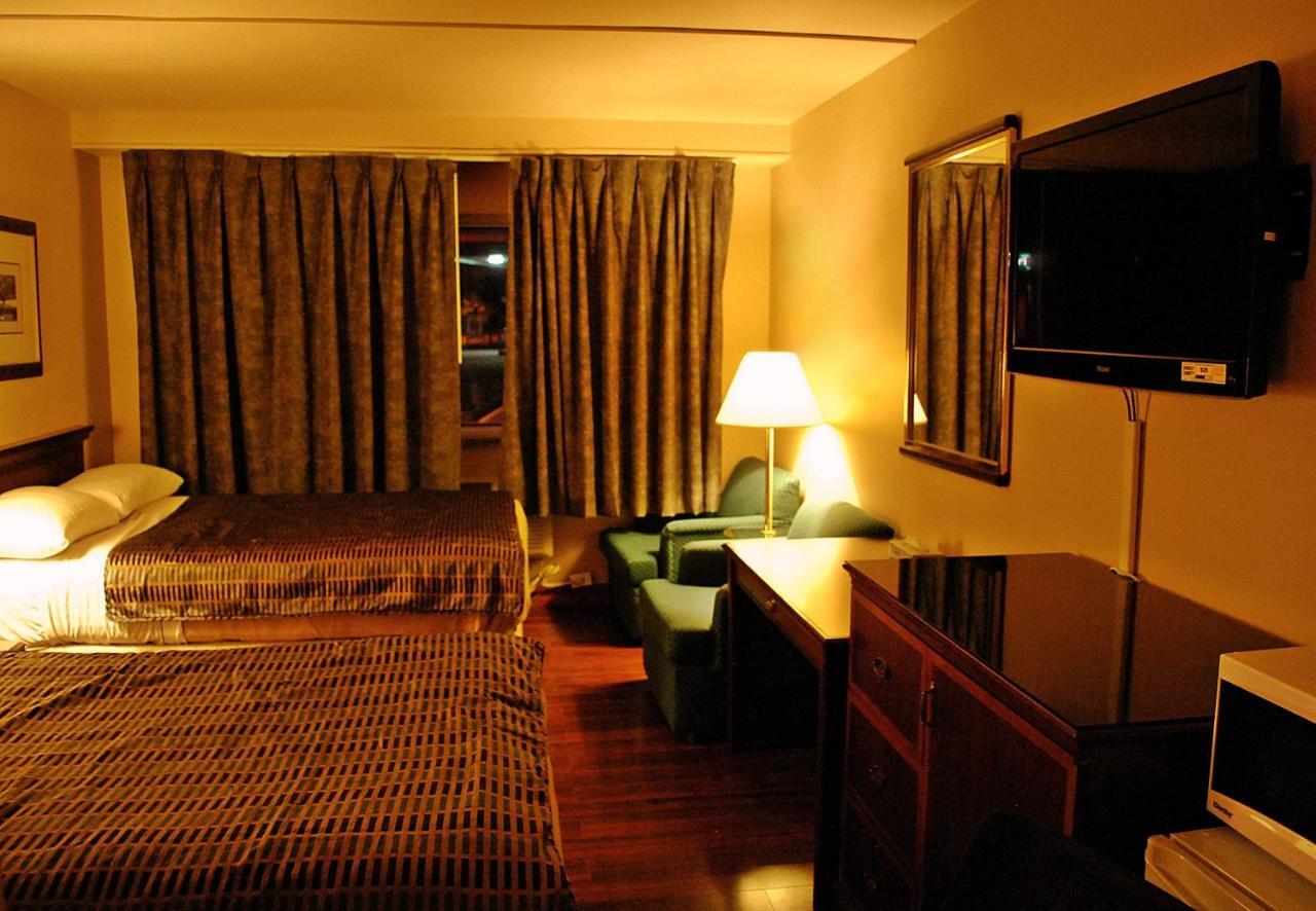 Chomedey Inn Laval Camera foto
